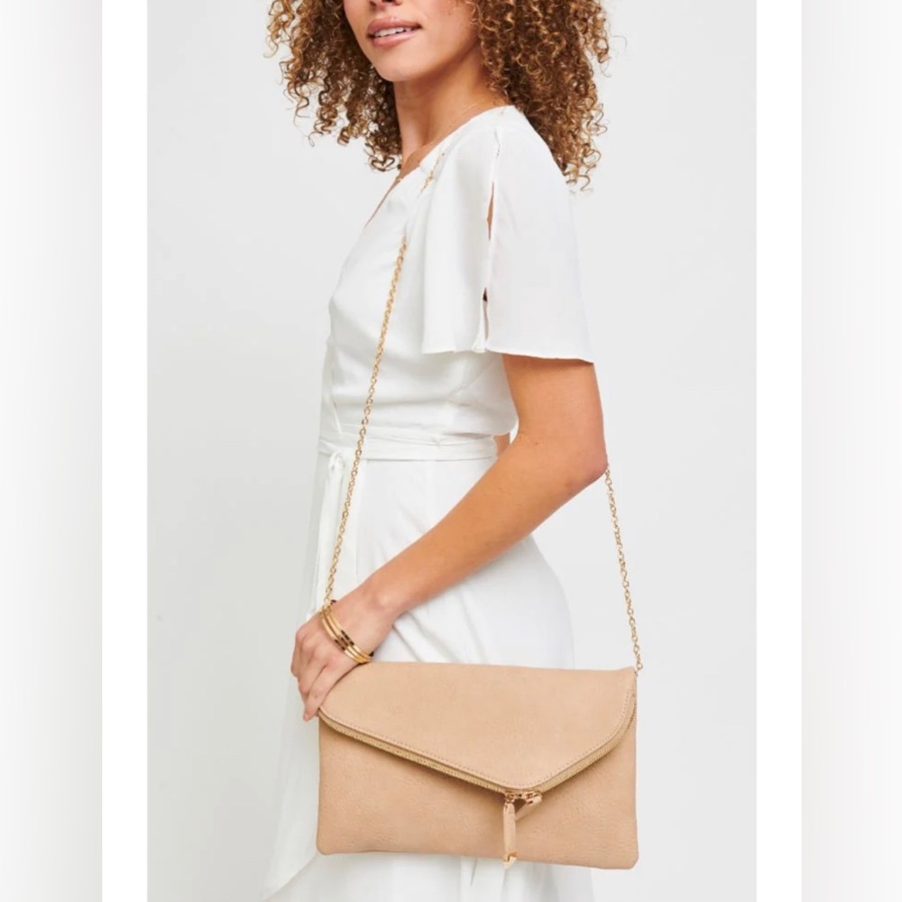 NWT Urban Expressions “Stella” Clutch Bag